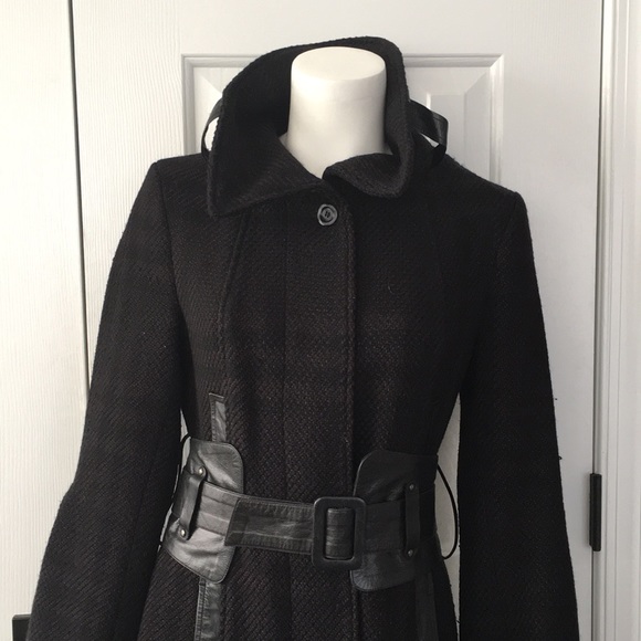 Mackage Black long wool blend with REAL LEATHER BELTS n TRIM NWT - Picture 3 of 17
